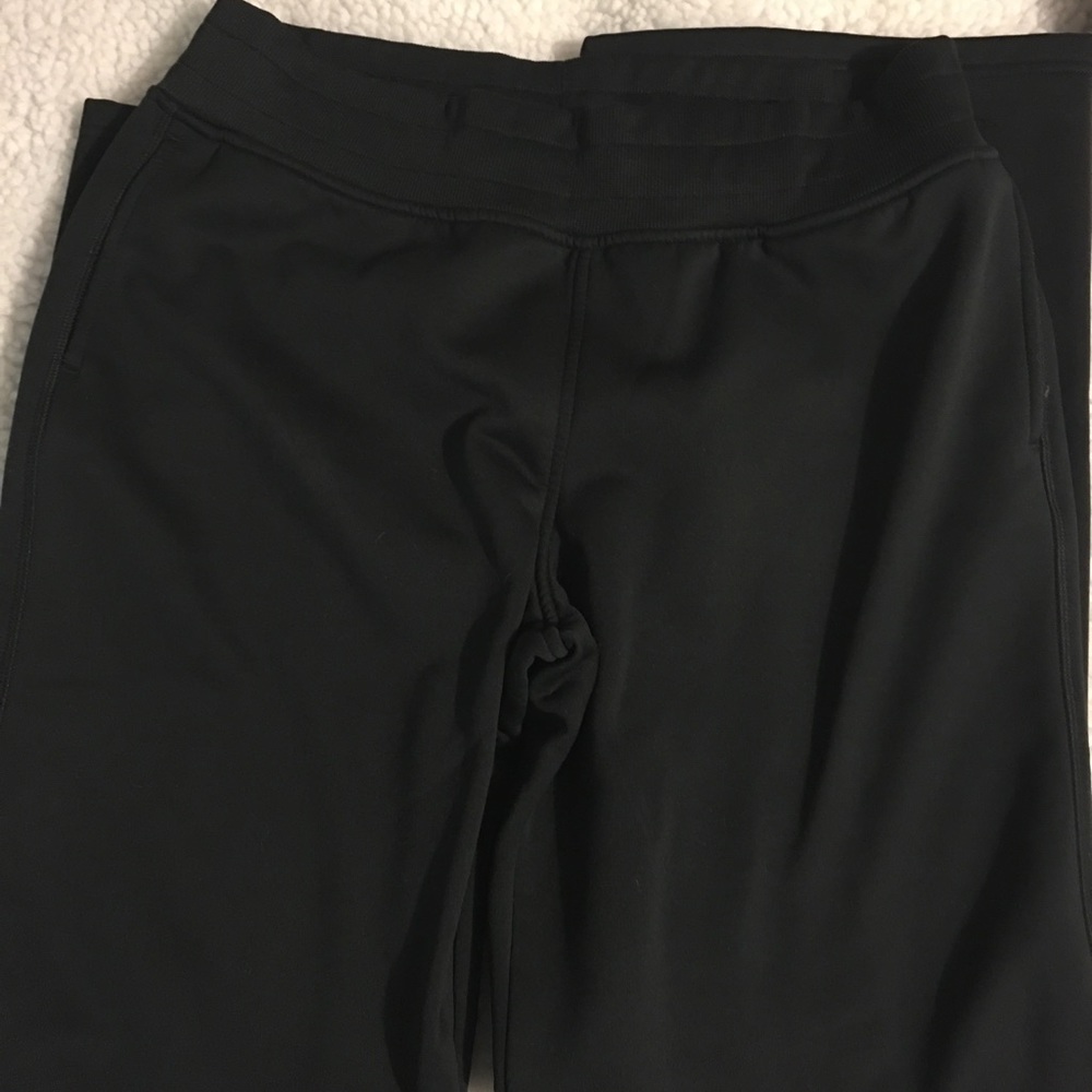 Under Armour pants
